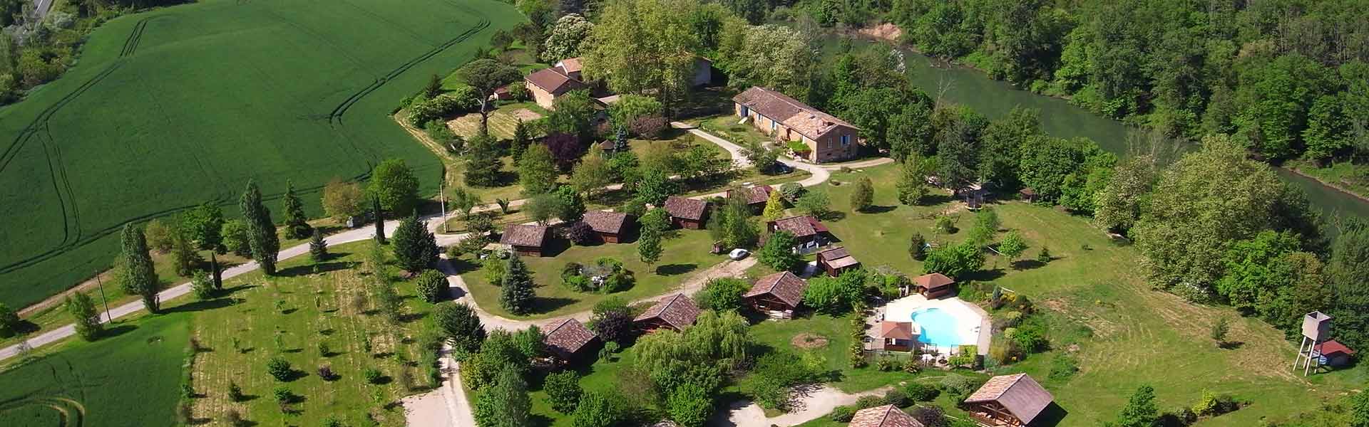 vue aerienne chalets de fiolles